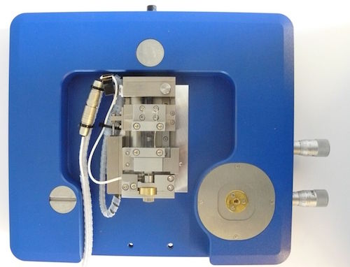  Deben’s Microtest 200N tensile