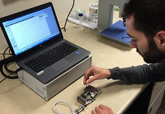 Microtest 200 N tensile stage