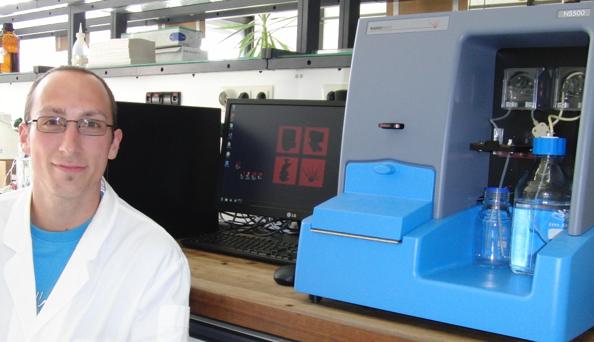 Daniel Moldenhauer uses the new NS500+DLS in the Groehn group at the University of Erlangen-Nürmberg. 