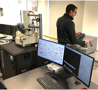 Shaun Graham from the Mining & Geoscience Applications Group at the Carl Zeiss facility in Cambridge