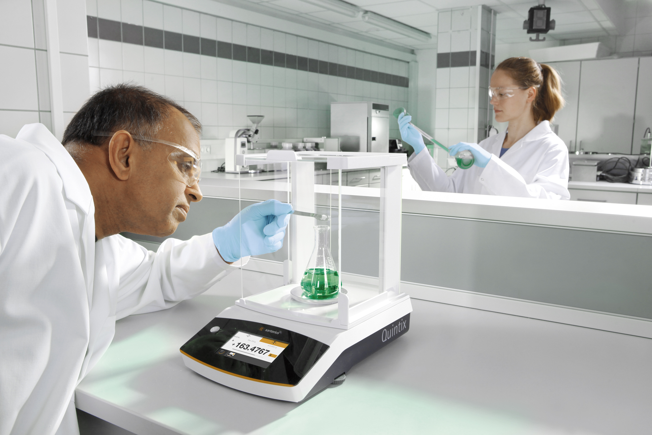The Sartorius Quintix can guarantee the highest metrological quality and reliability of its weighing results