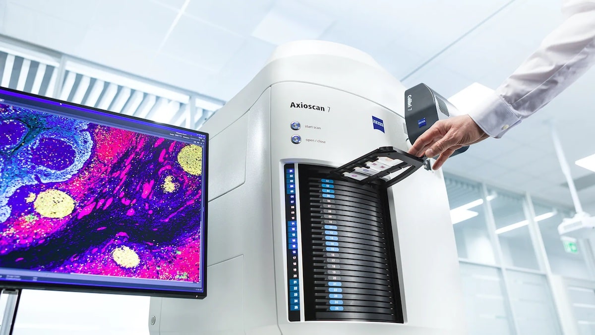 zeiss-introduces-new-microscopy-slide-scanner