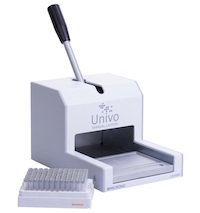 Univo Manual capper